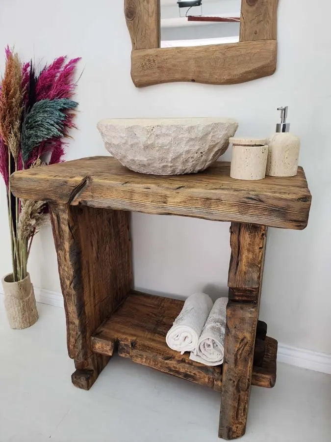 Rustikaler Badezimmer-Waschtisch mit Einzel- oder Doppelwaschbecken – schmales Live Edge-Holz