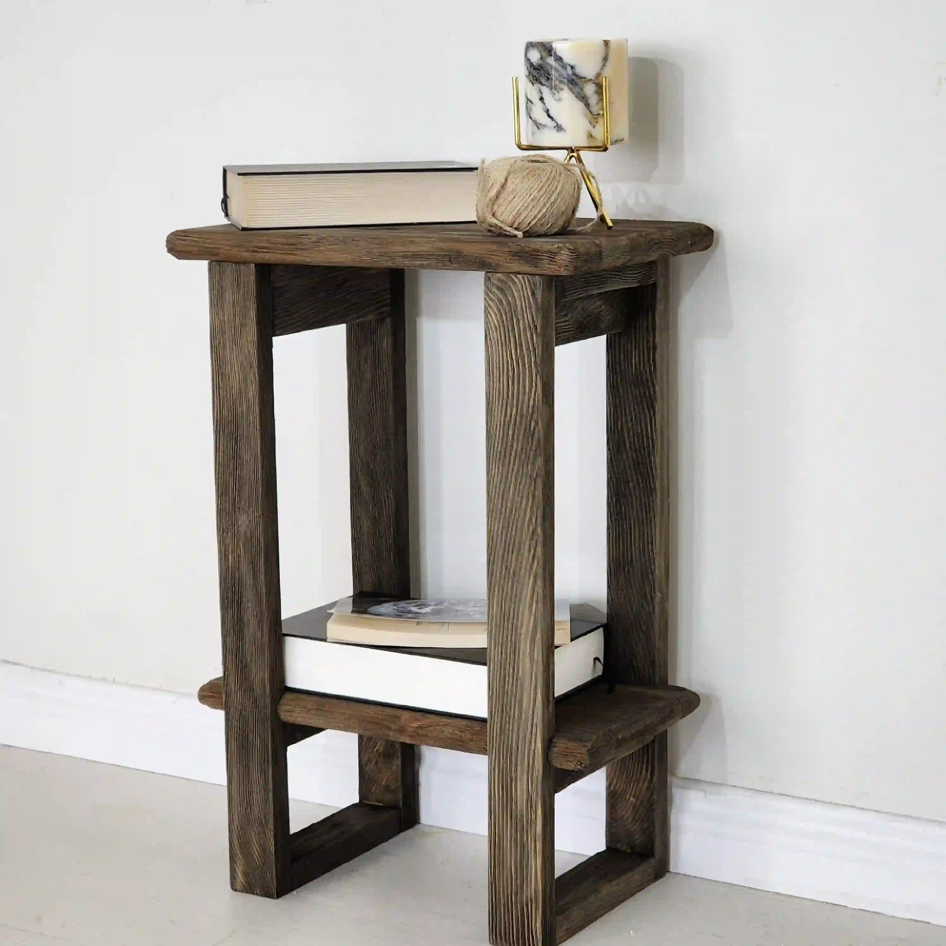 Rustikale Badezimmerwaschtische - Schmaler Bauernhausstil, Live Edge Wood