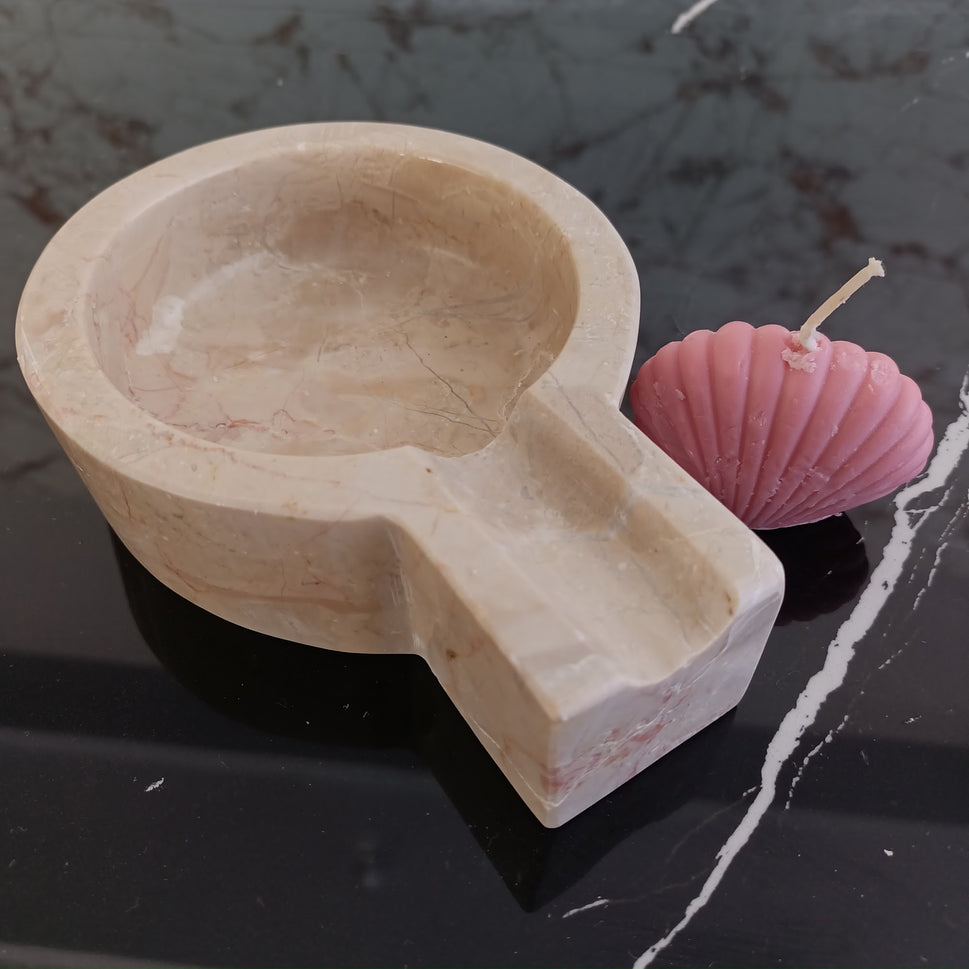 Cream Marble Keyhole Cigar Ashtray