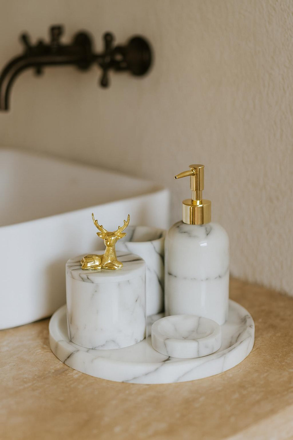 White Marble Bathroom Set with Round Tray