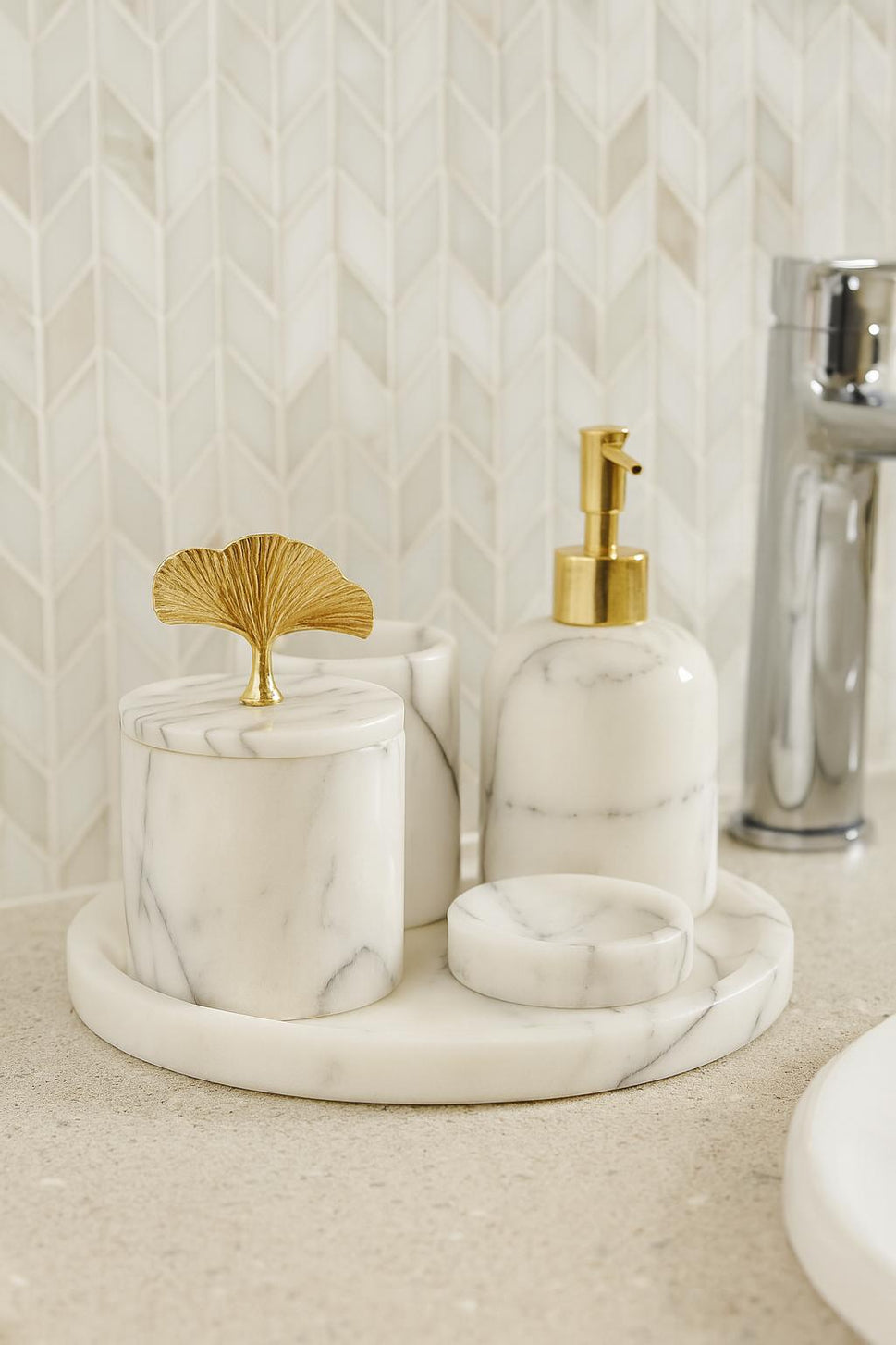 White Marble Bathroom Set with Round Tray