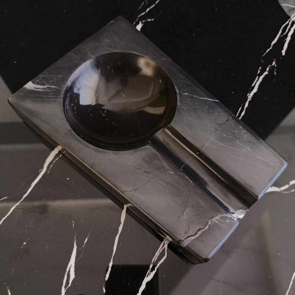 Nero Marquina Cigar Ashtray with Long Rest
