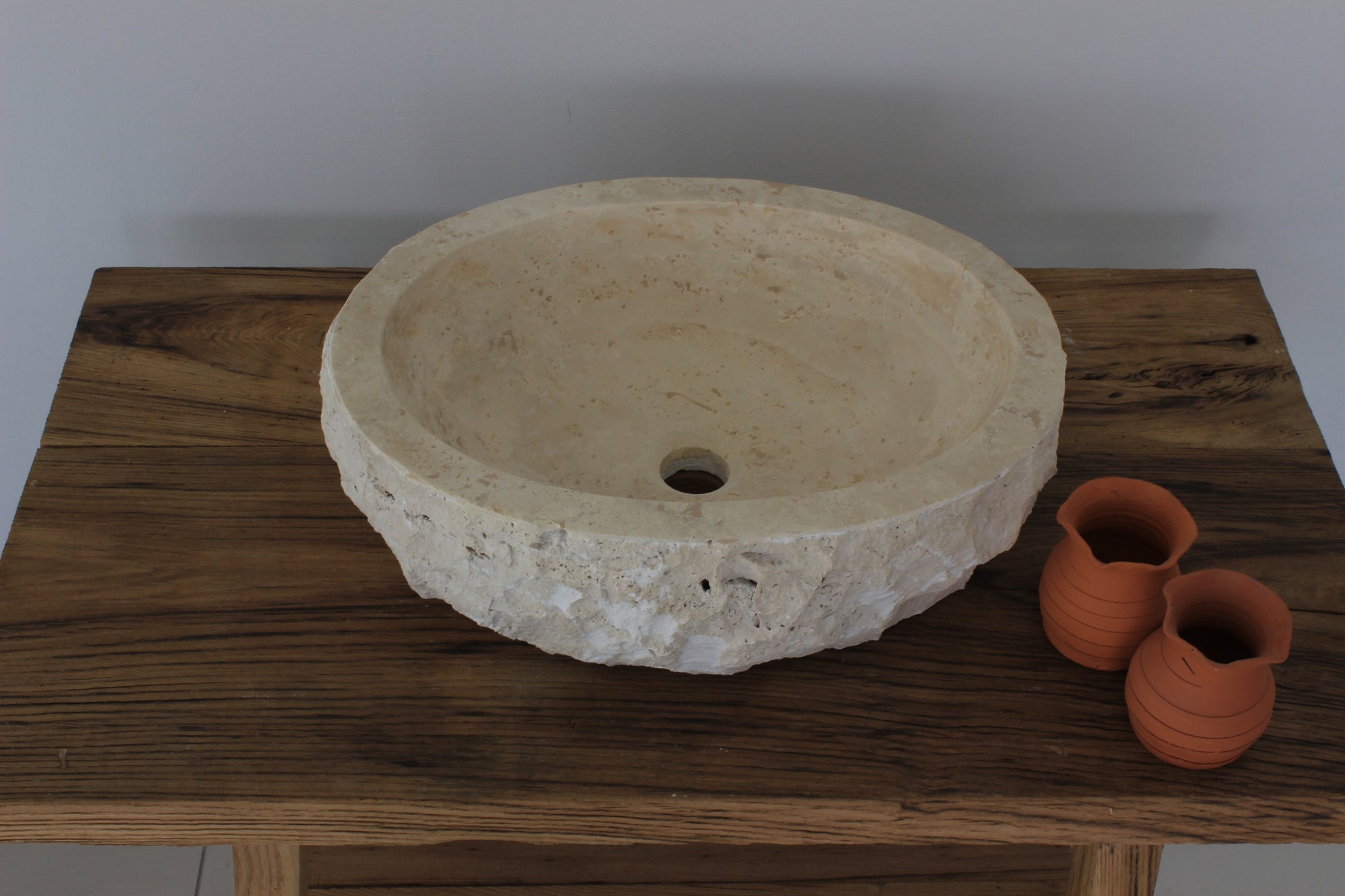 Hand-Carved Chiseled Travertine Vessel Sink – Round Rock-Face Natural Stone Basin